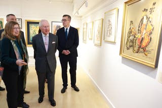 Legal battle over Harry's US visa documents reopens as William meets farmers - live Charles viewed a newly opened art exhibition (Ian Vogler/Daily Mirror/PA)